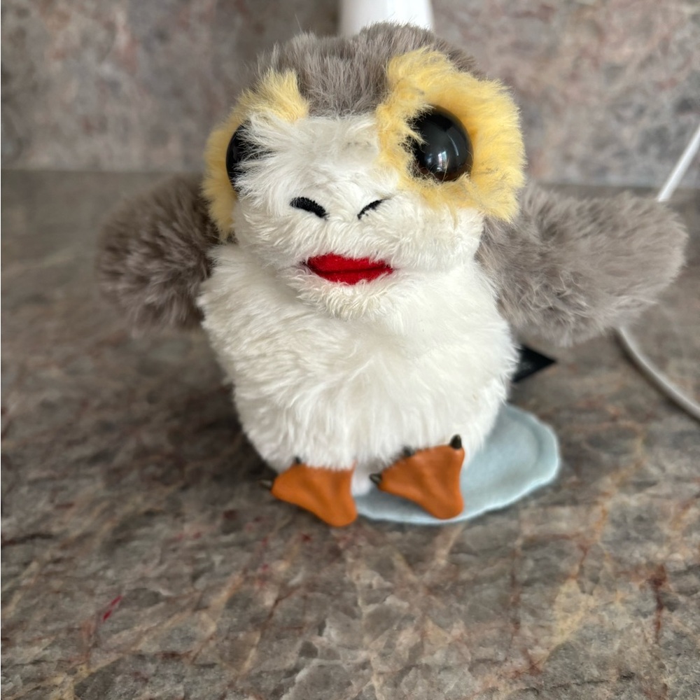 Star Wars shoulder porge